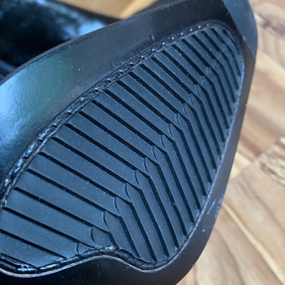 Aquatalia by Marvin K 7-1/2 black patent leather Italy point toe mid calf boots - Picture 13 of 13